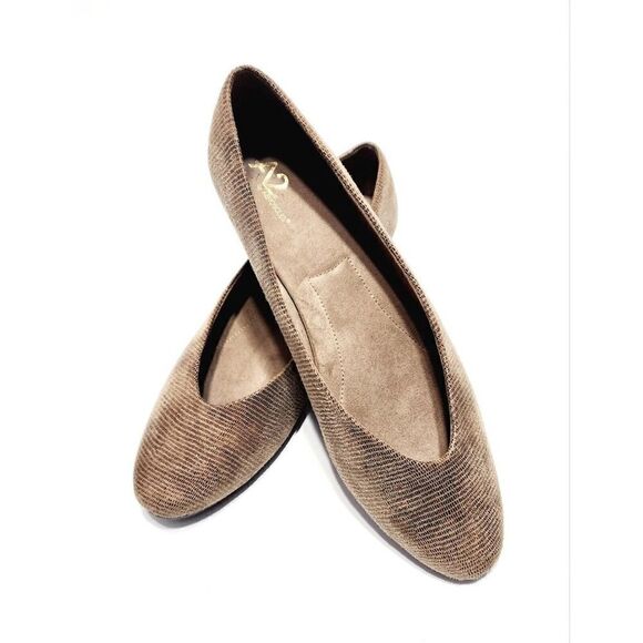 A2 by Aerosoles Archtect Women's New Comfort Low Wedge Size 11 Brown Shoes - Picture 4 of 9